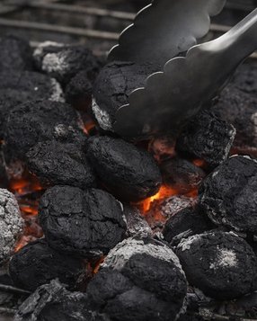 BBQ Charcoal Briquettes premium export